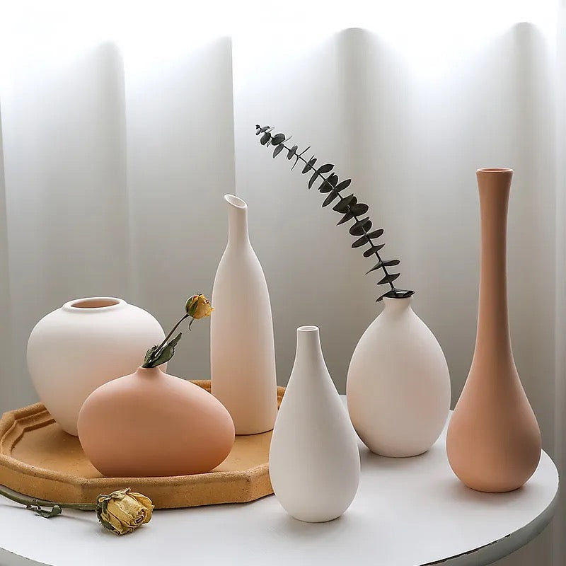 White Ceramic Vase Living Room Decoration