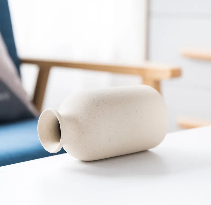 White Nordic Style Home Decor Ceramic Vase Desk Decoration