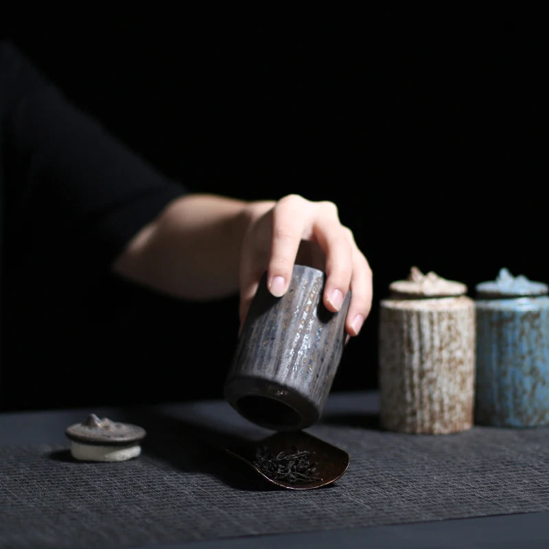 Ceramic Tea Pot Airtight Jar Stoneware Retro Japanese Style Moisture-proof Mini Trumpet Travel Portable Storage Jar Creative