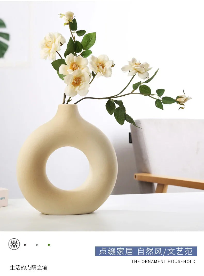 White Ceramic Vase Circular Hollow Donuts Flower Pot
