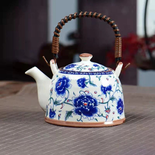 High Quality Blue and White Porcelain Teapot