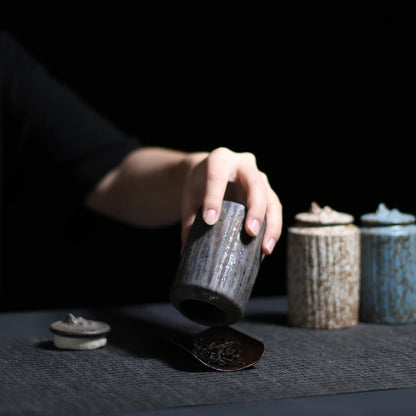 Ceramic Tea Pot Airtight Jar Stoneware Retro Japanese Style Moisture-proof Mini Trumpet Travel Portable Storage Jar Creative