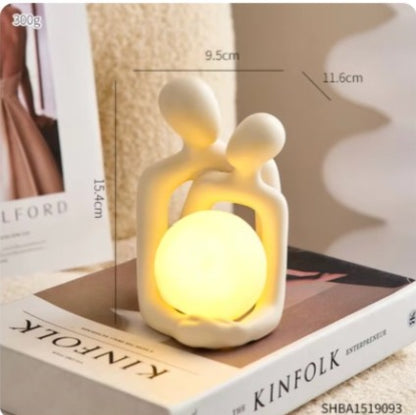 Couple Statue Nordic Home Decor Small Ceramic Sculpture Living Room Bedroom Ornaments Modern Art Figurines Table Top Decoration